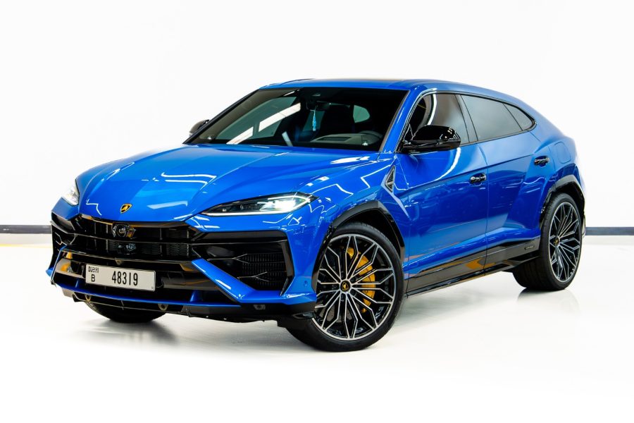 Lamborghini Urus SE in Dubai