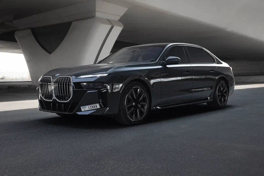 BMW 760i in Dubai