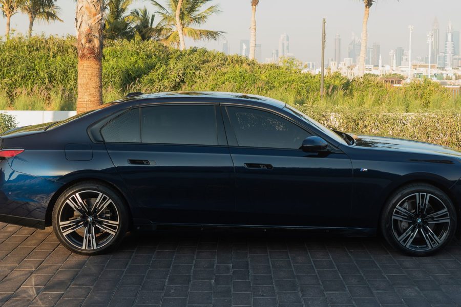 BMW 740 in Dubai