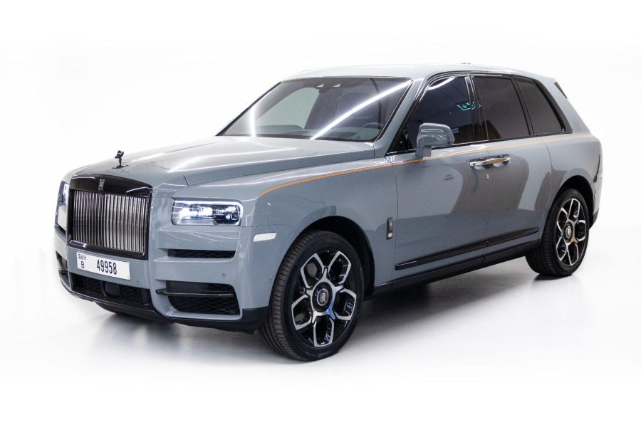 Rolls-Royce Cullinan in Dubai